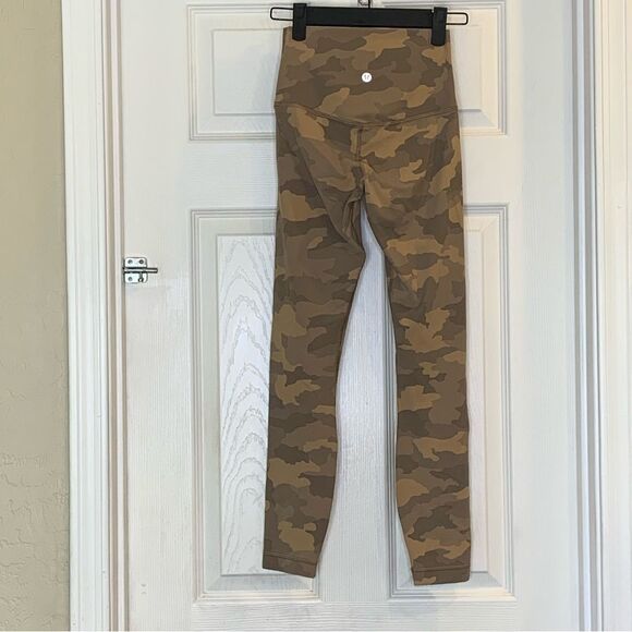 Lululemon Align High-Rise Pant 25" Heritage 365 Camo Beige Multi Size 2 - Picture 2 of 8